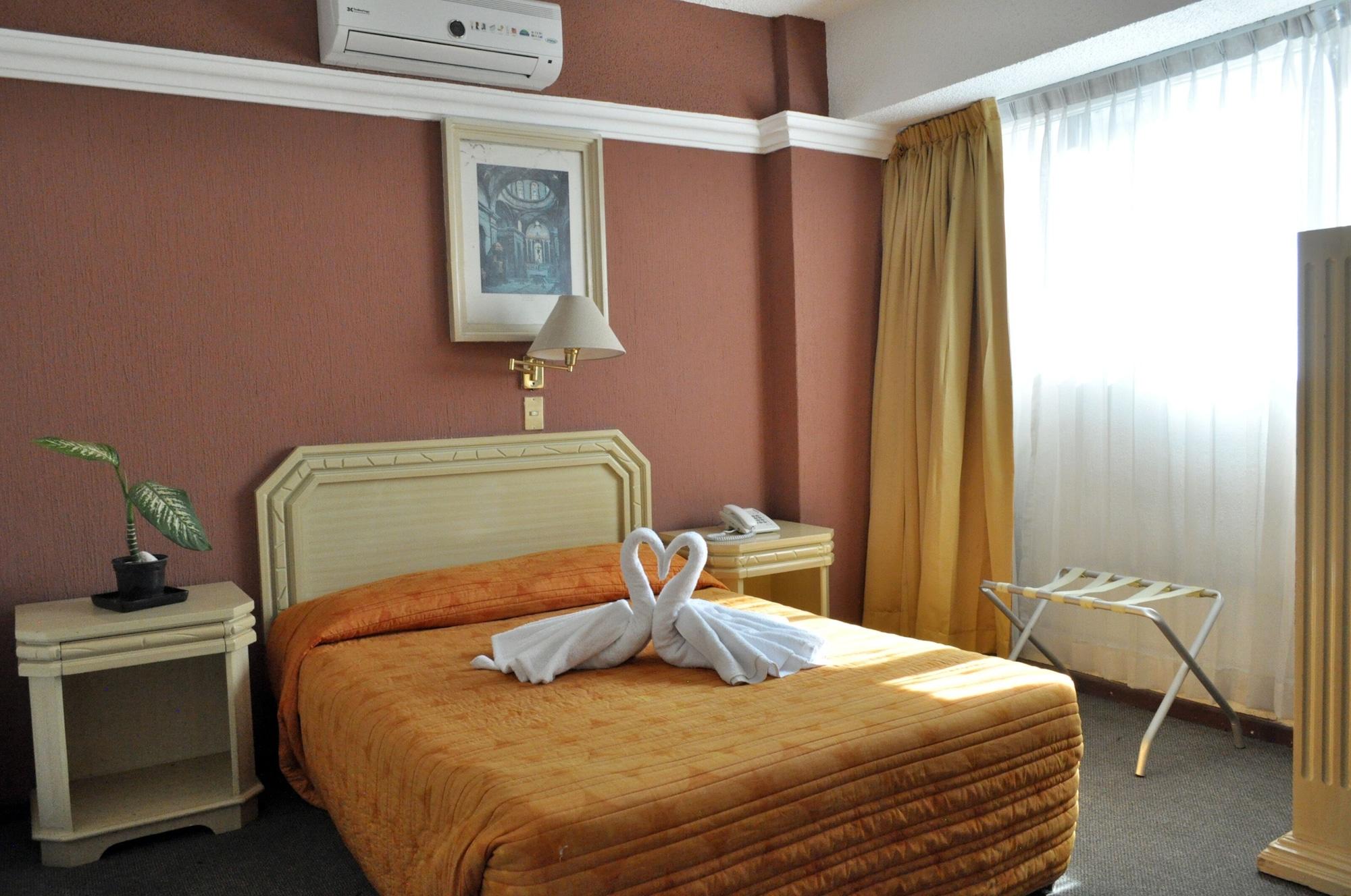 סלמנקה Hotel Maria Teresa מראה חיצוני תמונה