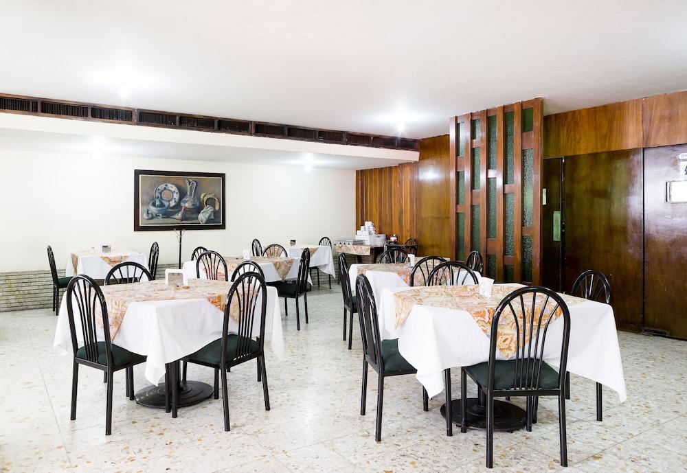 סלמנקה Hotel Maria Teresa מראה חיצוני תמונה